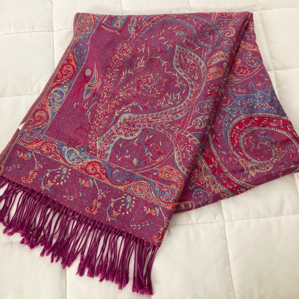 Paisley Fringe Scarf - Magenta